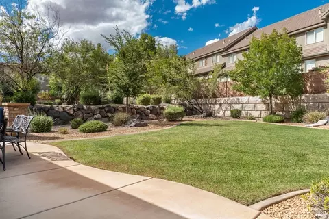 Exterior - 4177 E Coral Dr, Washington, UT 84780 photo 12 of 12