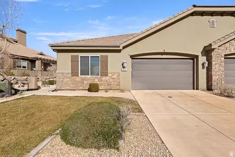 Exterior - 4177 E Coral Dr, Washington, UT 84780 photo 6 of 11