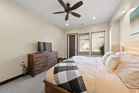 Bedroom - 4177 E Coral Dr, Washington, UT 84780 photo 2 of 4