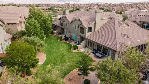 Exterior - 4177 E Coral Dr, Washington, UT 84780 photo 10 of 12