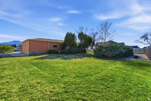 Exterior - 265 E 600 N, Mapleton, UT 84664 photo 6 of 7
