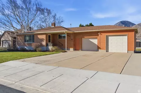 Exterior - 265 E 600 N, Mapleton, UT 84664 photo 2 of 7
