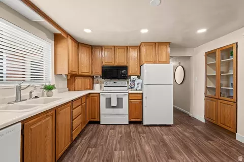 Kitchen - 265 E 600 N, Mapleton, UT 84664 photo 4 of 4