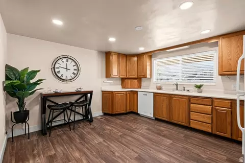Kitchen - 265 E 600 N, Mapleton, UT 84664 photo 1 of 4