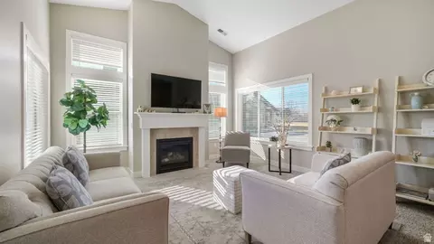 Living - 1810 W 300 S #D, Mapleton, UT 84664 photo 1 of 1