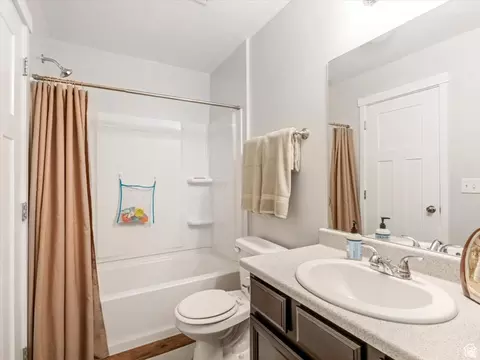 Bath - 341 N 680 E, Vineyard, UT 84059 photo 3 of 3