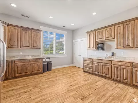 Kitchen - 341 N 680 E, Vineyard, UT 84059 photo 3 of 3