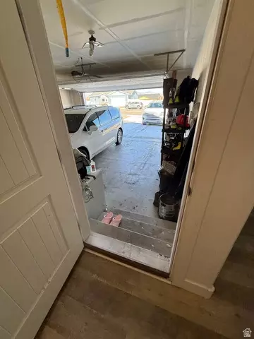 Entry Way - 2102 E 1820 S, Naples, UT 84078 photo 6 of 9