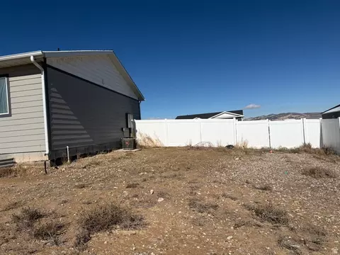 Exterior - 2102 E 1820 S, Naples, UT 84078 photo 6 of 8