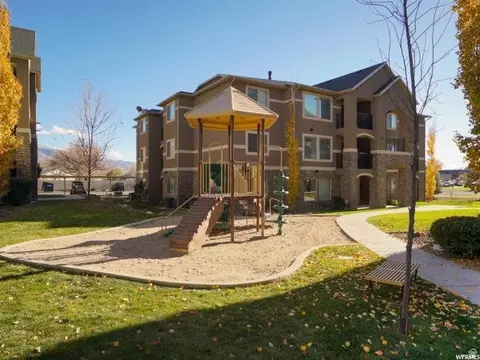 917 S Main St #H, Layton, UT 84041