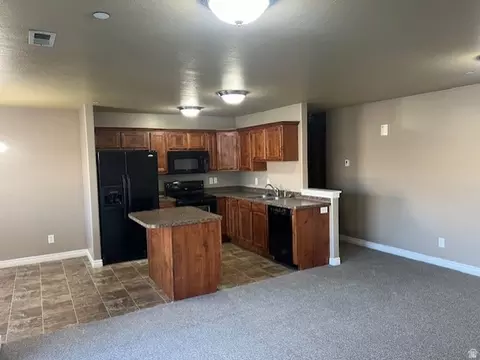 Kitchen - 895 S Main St #E, Layton, UT 84041 photo 1 of 2