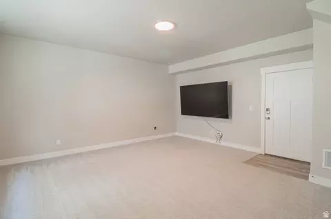 Living - 1024 S 2770 E, Spanish Fork, UT 84660 photo 2 of 2