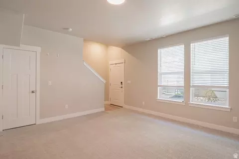 Living - 1024 S 2770 E, Spanish Fork, UT 84660 photo 1 of 2
