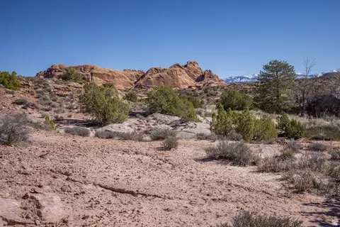 3239 Carroll Dr, Moab, UT 84532