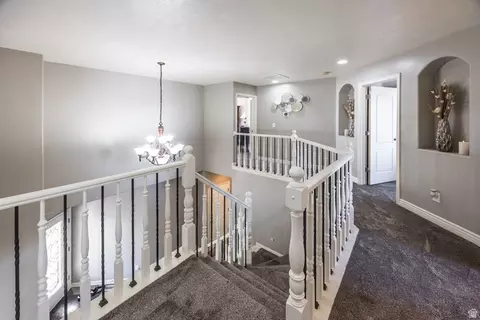 Entry Way - 941 E Beartooth Cir S, Draper, UT 84020 photo 2 of 6