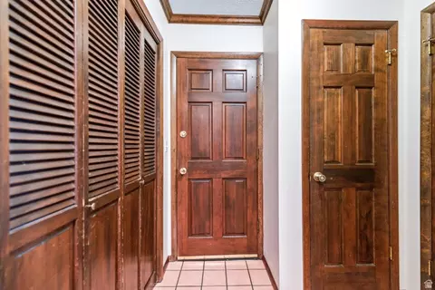 Entry Way - 1535 E 1385 N, Logan, UT 84341 photo 2 of 3