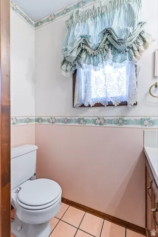Bath - 1535 E 1385 N, Logan, UT 84341 photo 1 of 5