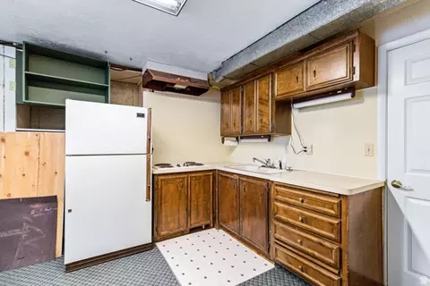 Kitchen - 1535 E 1385 N, Logan, UT 84341 photo 7 of 7