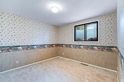 Bedroom - 1535 E 1385 N, Logan, UT 84341 photo 5 of 6