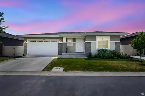7853 W Sunny Day Way S, Magna, UT 84044