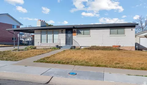 364 Fairlane Dr, Tooele, UT 84074