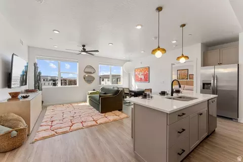 226 N Cliff Side Dr #L301, Hurricane, UT 84737