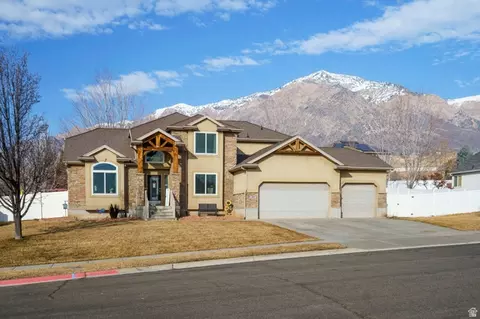 490 W 3450 N, Pleasant View, UT 84414