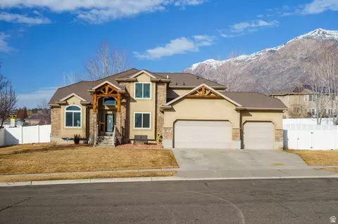 490 W 3450 N, Pleasant View, UT 84414