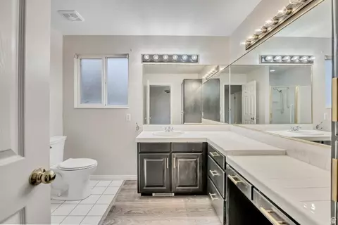 Bath - 1342 E 5200 S, South Ogden, UT 84403 photo 1 of 3