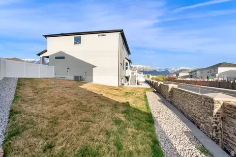Exterior - 213 W Sicula Rd, Vineyard, UT 84059 photo 6 of 6
