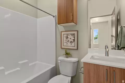 Bath - 7222 S Ramanee Dr E, Midvale, UT 84047 photo 1 of 2