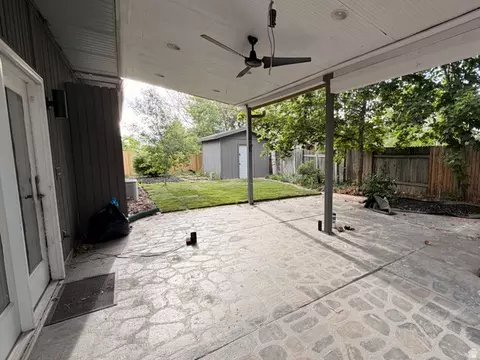 Exterior - 2163 E Borg Dr, Sandy, UT 84092 photo 4 of 5