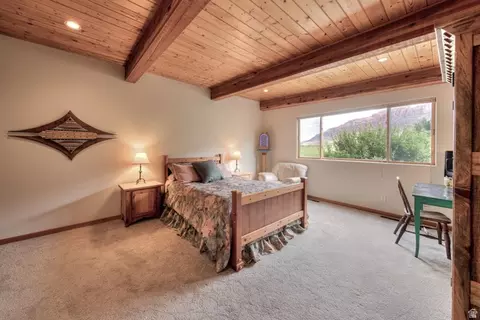 Bedroom - 3885 S Maynard Ln #1, Moab, UT 84532 photo 2 of 6