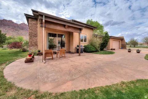 Exterior - 3885 S Maynard Ln #1, Moab, UT 84532 photo 5 of 12
