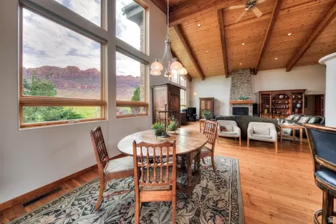 Dining - 3885 S Maynard Ln #1, Moab, UT 84532 photo 1 of 2