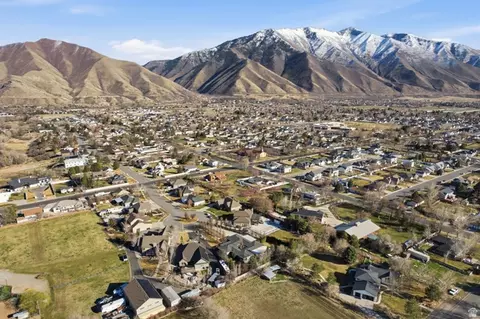 View/Area - 145 W Carnesecca Ct, Mapleton, UT 84664 photo 10 of 11