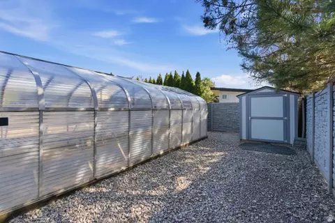 Exterior - 145 W Carnesecca Ct, Mapleton, UT 84664 photo 14 of 19