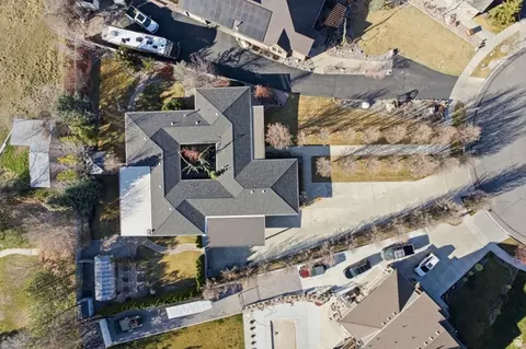 View/Area - 145 W Carnesecca Ct, Mapleton, UT 84664 photo 2 of 11