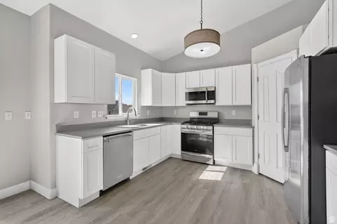 Kitchen - 1334 E Harrier St, Eagle Mountain, UT 84005 photo 1 of 2
