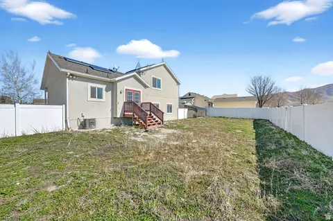 Exterior - 1334 E Harrier St, Eagle Mountain, UT 84005 photo 3 of 3