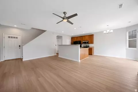 13503 S Leaf Wing Ln, Herriman, UT 84096