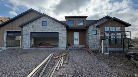 1082 N 350 E, American Fork, UT 84003