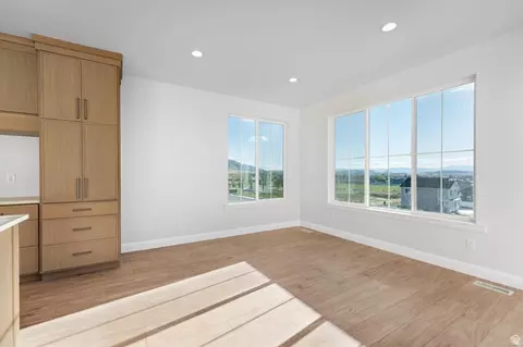 Living - 1872 S 100 E #6, Payson, UT 84651 photo 2 of 2
