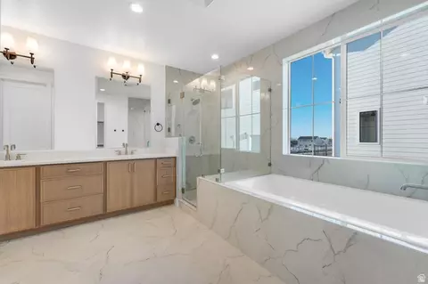 Bath - 1872 S 100 E #6, Payson, UT 84651 photo 2 of 5