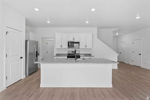 7283 Slick Rock Way N, Eagle Mountain, UT 84005 photo 5