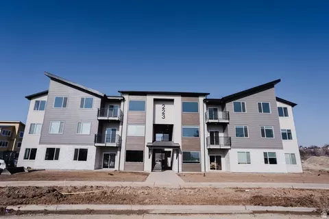 253 E Volunteer Dr #8-203, Spanish Fork, UT 84660