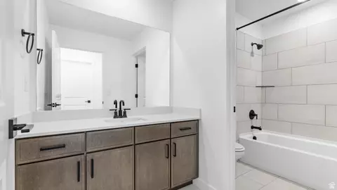 Bath - 4130 N 560 W #004, Erda, UT 84074 photo 2 of 3