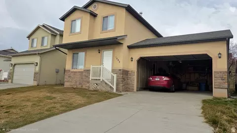 Exterior - 1682 E Ridgefield Rd, Spanish Fork, UT 84660 photo 2 of 7