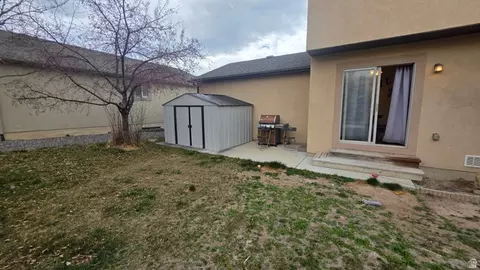 Exterior - 1682 E Ridgefield Rd, Spanish Fork, UT 84660 photo 6 of 7