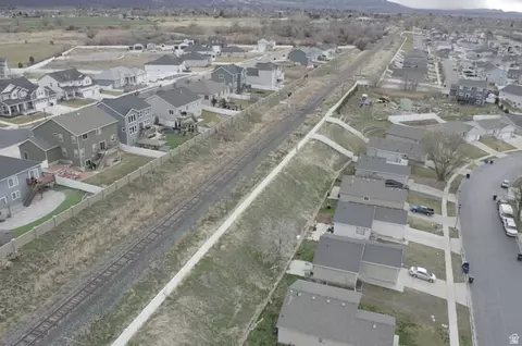 View/Area - 1682 E Ridgefield Rd, Spanish Fork, UT 84660 photo 13 of 23